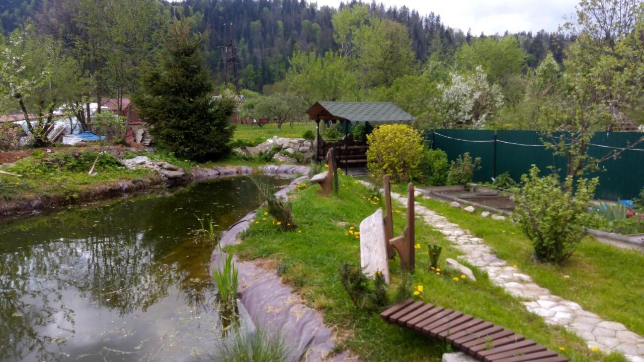 Апартаменти "У Кузьмича" 2 Mykulytschyn Exterior foto